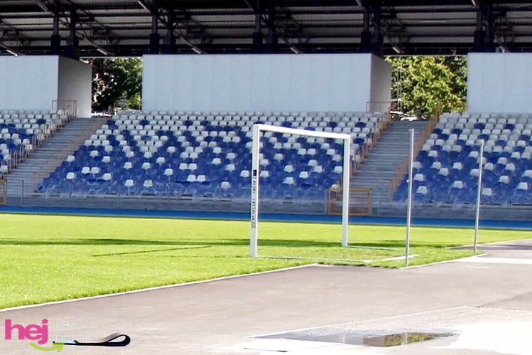 Prace budowlane na stadionie dobiegają końca - czerwiec 2013