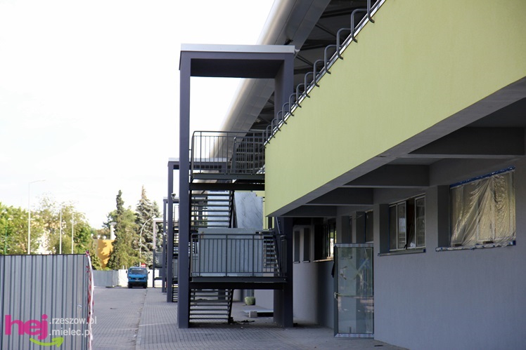 Prace budowlane na stadionie dobiegają końca - czerwiec 2013