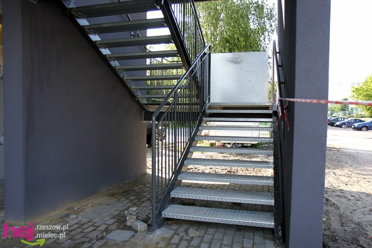 Prace budowlane na stadionie dobiegają końca - czerwiec 2013