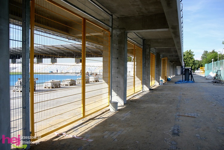 Prace budowlane na stadionie dobiegają końca - czerwiec 2013