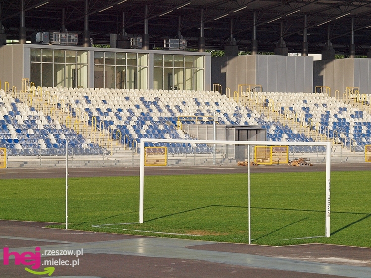 Prace budowlane na stadionie dobiegają końca - czerwiec 2013