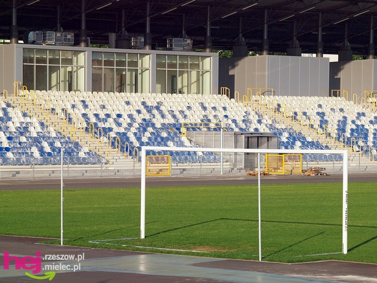 Prace budowlane na stadionie dobiegają końca - czerwiec 2013
