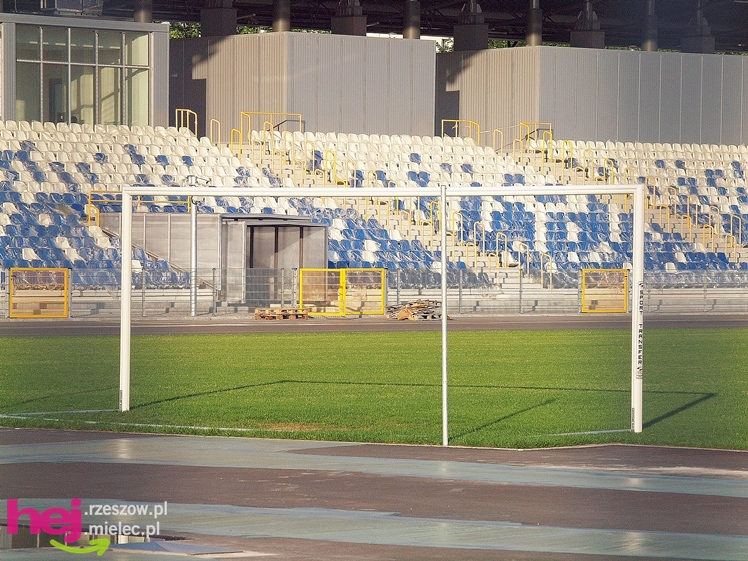 Prace budowlane na stadionie dobiegają końca - czerwiec 2013