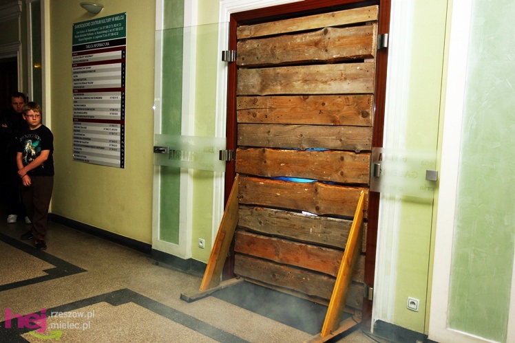 ?Bestiariusz Myśliwca? - wystawa rzeźby Marcina Myśliwca