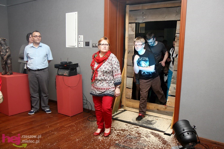 ?Bestiariusz Myśliwca? - wystawa rzeźby Marcina Myśliwca