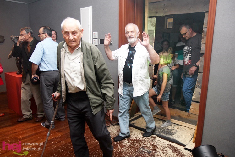 ?Bestiariusz Myśliwca? - wystawa rzeźby Marcina Myśliwca