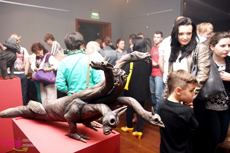 ?Bestiariusz Myśliwca? - wystawa rzeźby Marcina Myśliwca