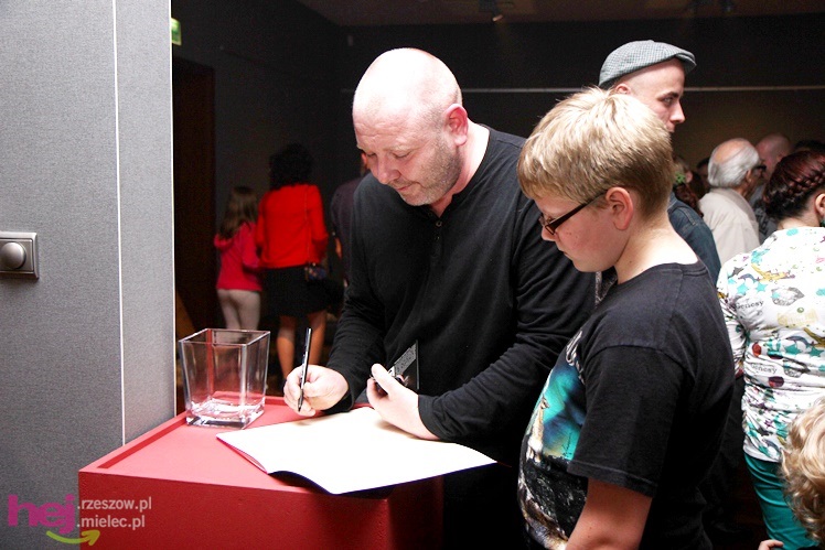 ?Bestiariusz Myśliwca? - wystawa rzeźby Marcina Myśliwca