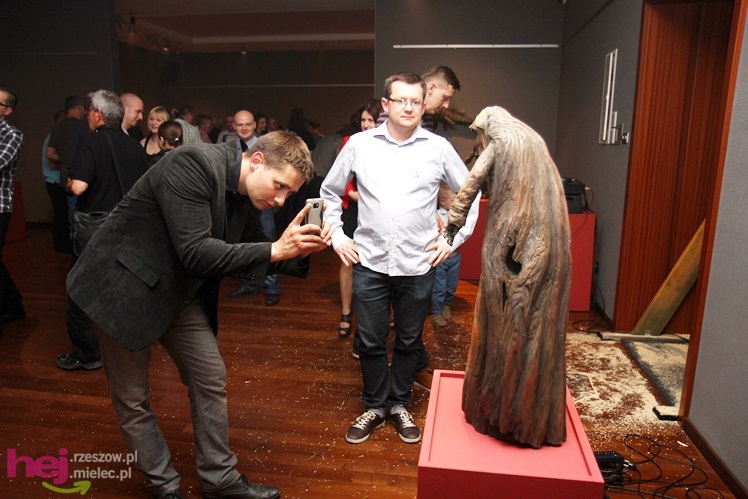 ?Bestiariusz Myśliwca? - wystawa rzeźby Marcina Myśliwca