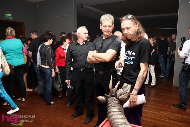 ?Bestiariusz Myśliwca? - wystawa rzeźby Marcina Myśliwca