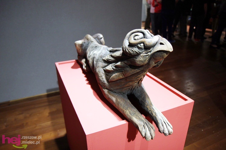 ?Bestiariusz Myśliwca? - wystawa rzeźby Marcina Myśliwca