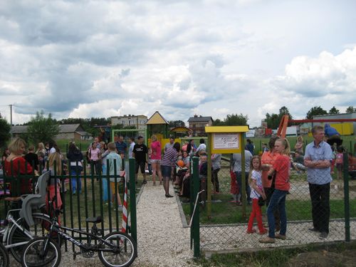 Nowy plac zabaw w Radomyślu Wielkim