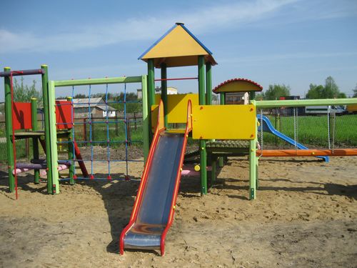 Nowy plac zabaw w Radomyślu Wielkim