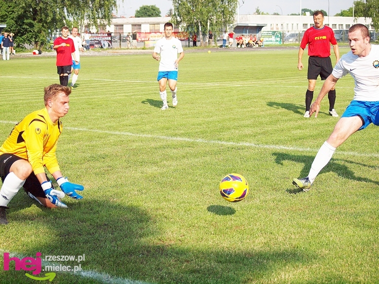 Zgodnie z planem Stal Mielec pokonała Polonię Przemyśl. Przeciwnik był bezsilny
