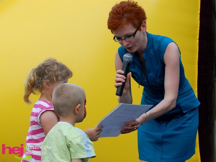 Tłumy na plantach. Słoneczna pogoda i cyrkowe atrakcje