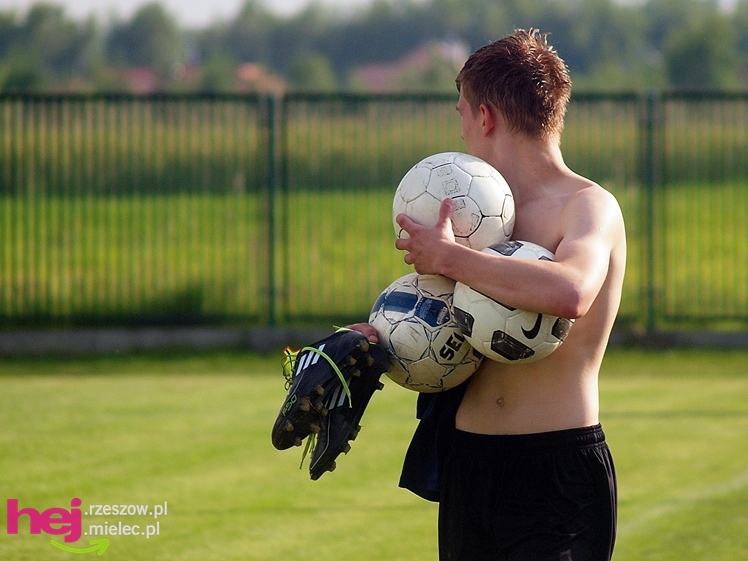 Wisłoka Dębica wymęczyła w Woli Mieleckiej zwycięstwo