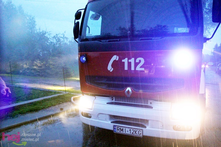 Burza w regionie: pożar chlewni w Wadowicach Górnych