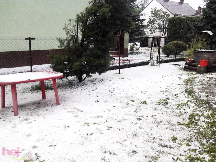 Burza w regionie: grad miał średnicę nawet 2 - 3 centymetrów