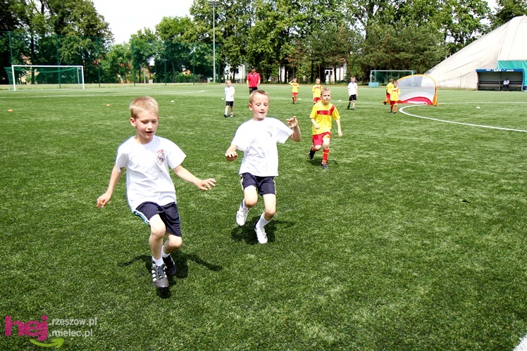 Liga Mistrzów Przedszkolaków! Impreza FKS Stal Mielec i Piłkarskiego Przedszkola