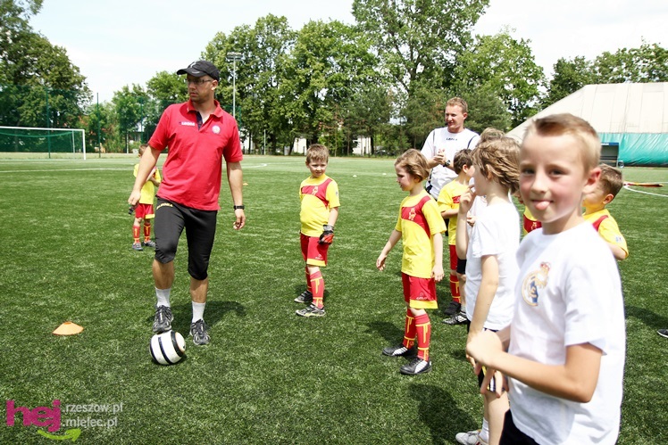 Liga Mistrzów Przedszkolaków! Impreza FKS Stal Mielec i Piłkarskiego Przedszkola