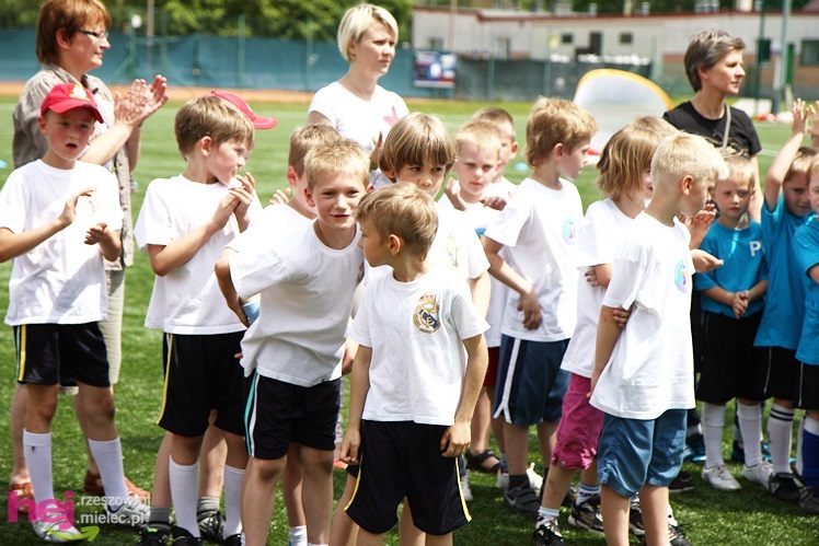 Liga Mistrzów Przedszkolaków! Impreza FKS Stal Mielec i Piłkarskiego Przedszkola