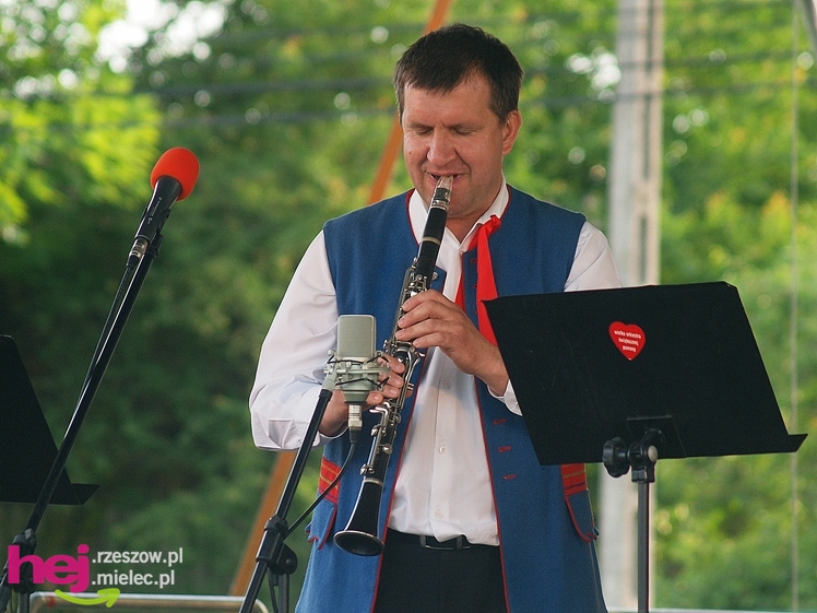 Godne chwały 20 lat działalności. Chorzelowiacy świętowali wspólnie z mieszkańcami