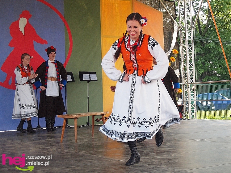 Godne chwały 20 lat działalności. Chorzelowiacy świętowali wspólnie z mieszkańcami