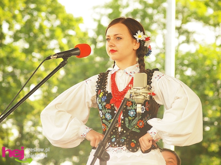 Godne chwały 20 lat działalności. Chorzelowiacy świętowali wspólnie z mieszkańcami