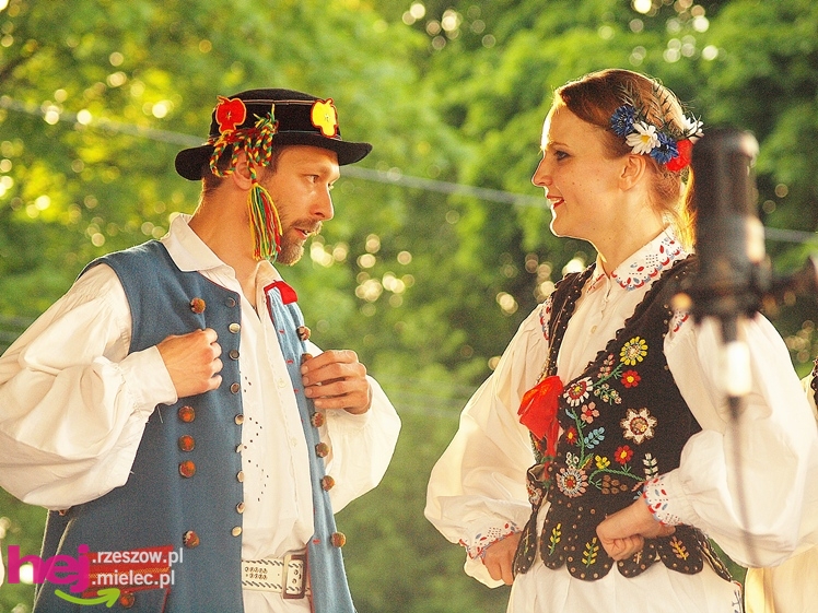 Godne chwały 20 lat działalności. Chorzelowiacy świętowali wspólnie z mieszkańcami