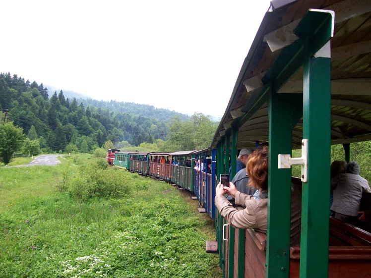 Seniorzy z Mielca pojechali w Bieszczady