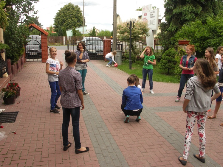 Siedlisko Pokoleń z Rzemienia integruje dzieciaki. Dzień dziecka w plenerze