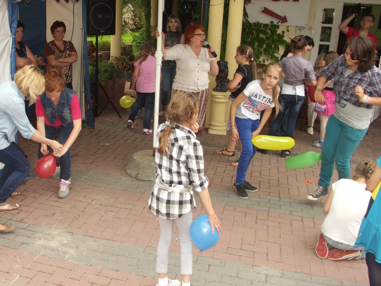 Siedlisko Pokoleń z Rzemienia integruje dzieciaki. Dzień dziecka w plenerze