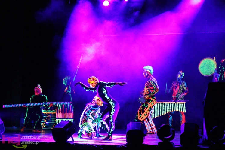 Gala otwarcia. Rozpoczęło się świętowanie 75-rocznicy przemysłu lotniczego w Mielcu