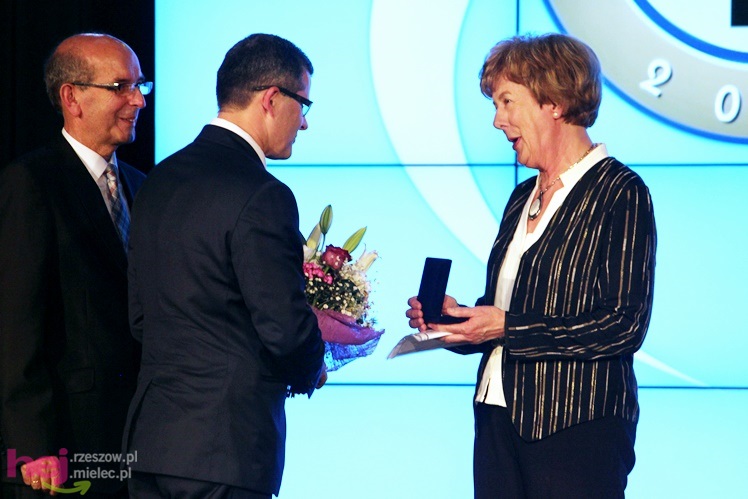 Gala otwarcia. Rozpoczęło się świętowanie 75-rocznicy przemysłu lotniczego w Mielcu