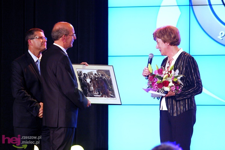 Gala otwarcia. Rozpoczęło się świętowanie 75-rocznicy przemysłu lotniczego w Mielcu