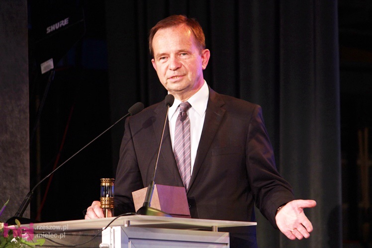 Gala otwarcia. Rozpoczęło się świętowanie 75-rocznicy przemysłu lotniczego w Mielcu