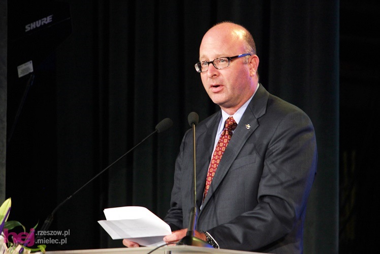 Gala otwarcia. Rozpoczęło się świętowanie 75-rocznicy przemysłu lotniczego w Mielcu