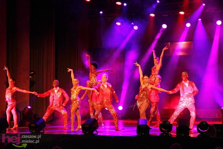 Gala otwarcia. Rozpoczęło się świętowanie 75-rocznicy przemysłu lotniczego w Mielcu