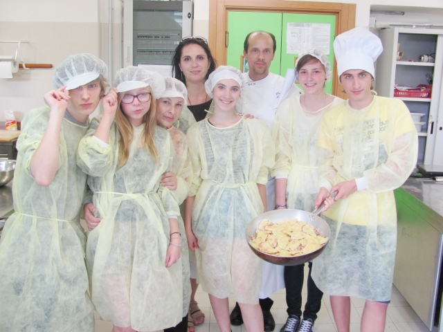 Uczniowie Zespołu Szkół nr 2 w Mielcu we Włoszech