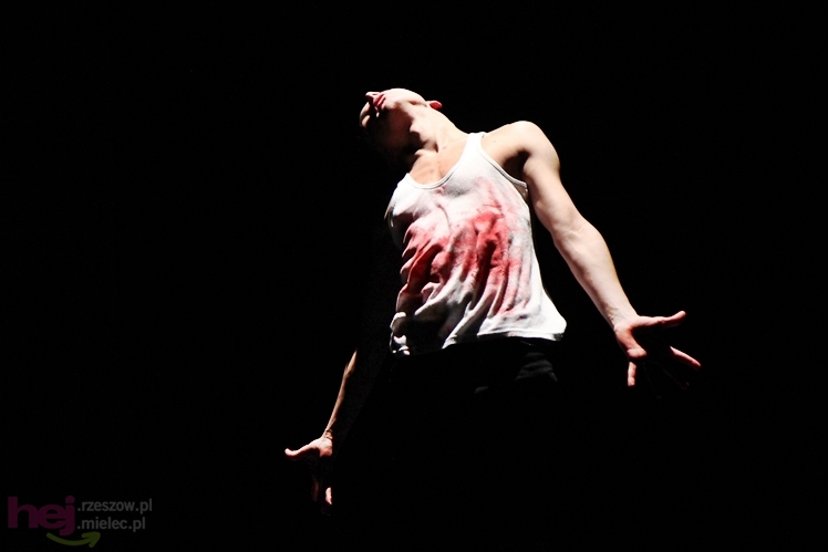 Koncert tańca ?Po drugiej stronie lustra?