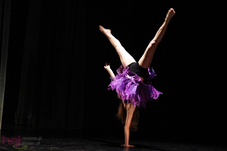 Koncert tańca ?Po drugiej stronie lustra?