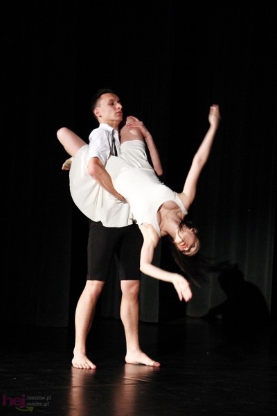 Koncert tańca ?Po drugiej stronie lustra?