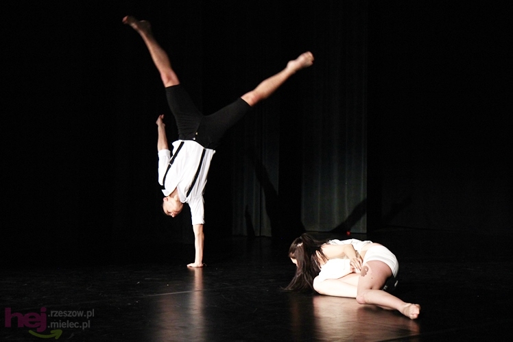 Koncert tańca ?Po drugiej stronie lustra?