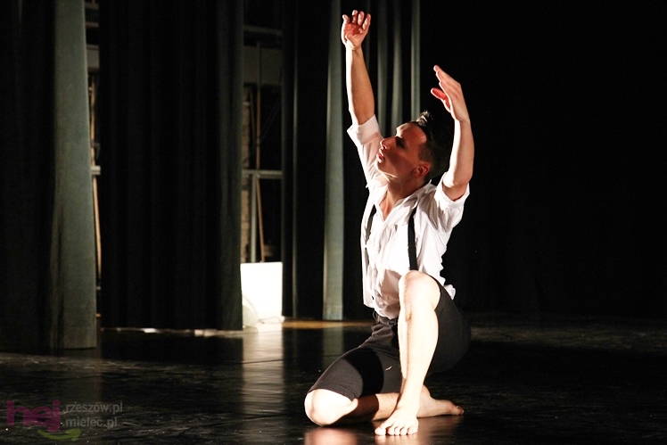 Koncert tańca ?Po drugiej stronie lustra?