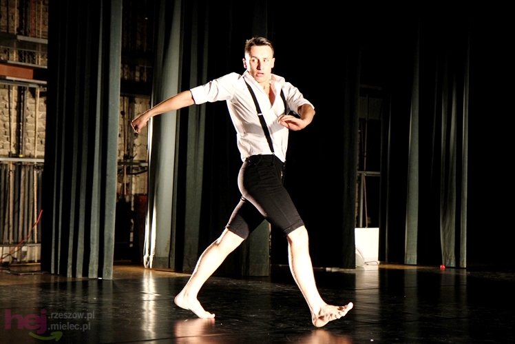 Koncert tańca ?Po drugiej stronie lustra?