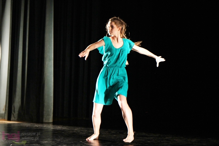 Koncert tańca ?Po drugiej stronie lustra?