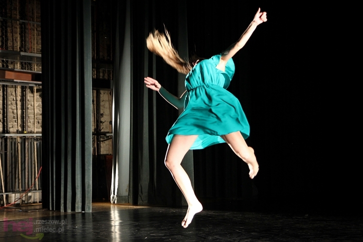 Koncert tańca ?Po drugiej stronie lustra?
