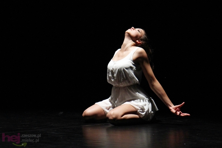 Koncert tańca ?Po drugiej stronie lustra?