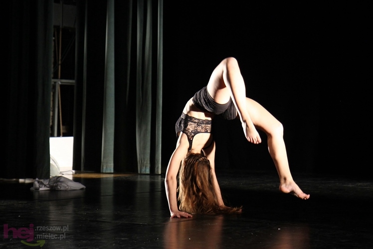 Koncert tańca ?Po drugiej stronie lustra?
