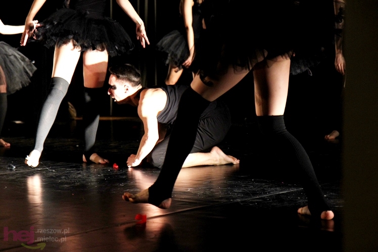 Koncert tańca ?Po drugiej stronie lustra?